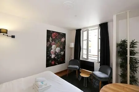 302 - Sejournez Dans Un De Charme A 5 - Flat-guest Appartamento
